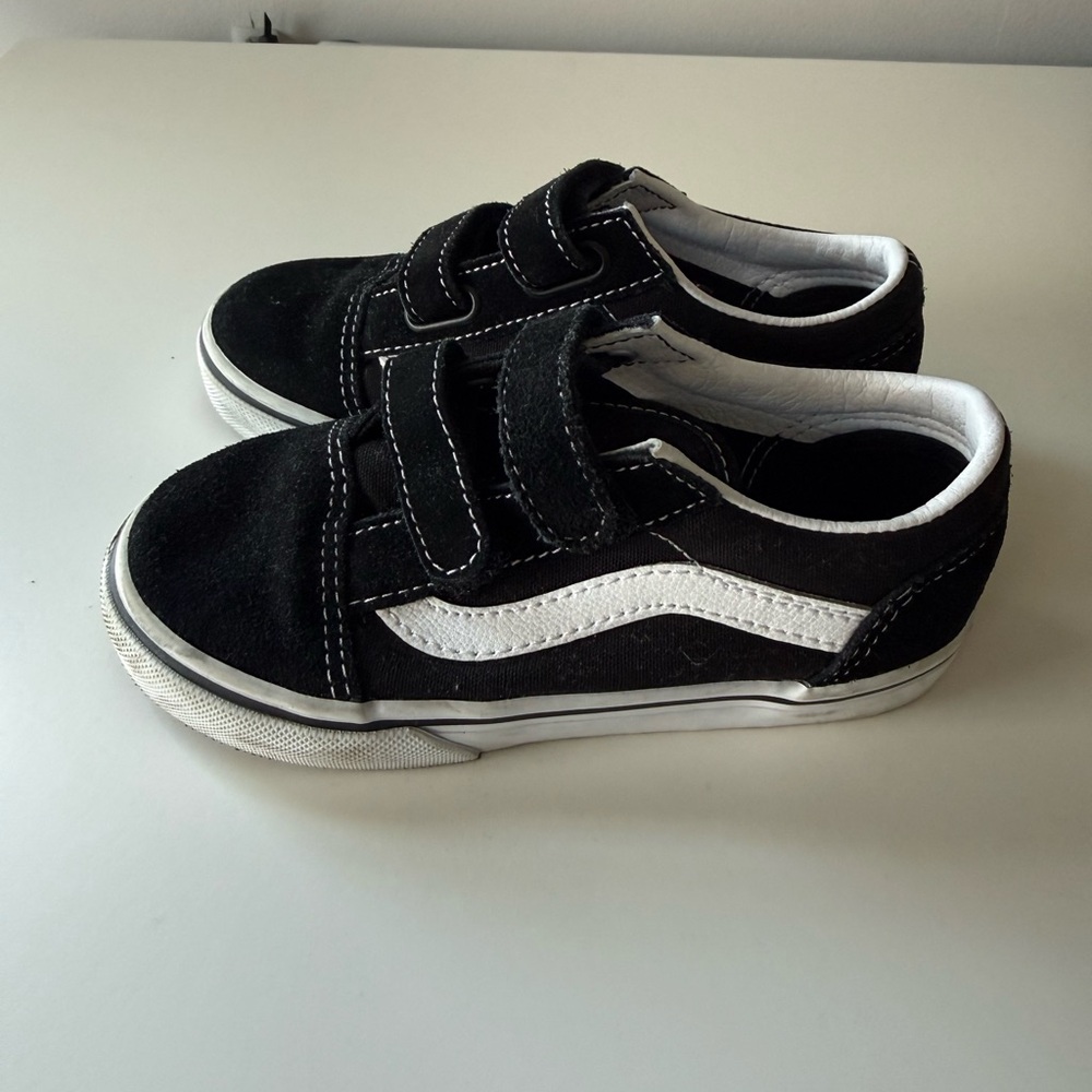 Vans Kids Black and White Velcro Old Skool Sneakers